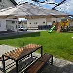 Erika's - House 아파트