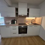 아파트 Erika's - House