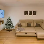 Erika's - House 아파트 Šenčur