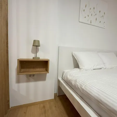 Erika's - House Apartman Šenčur