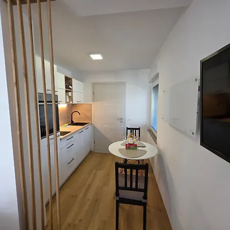 Erika's - House Lägenhet