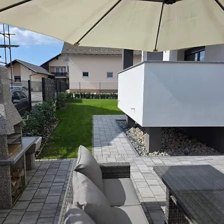 Erika's - House *