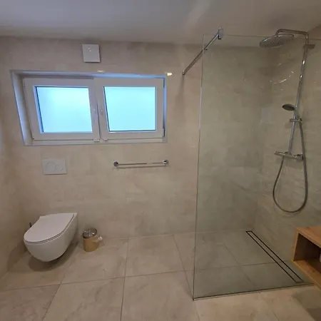 Erika's - House 아파트 *