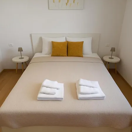 Erika's - House 아파트 *