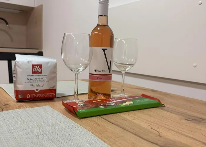 Erika's - House דירה